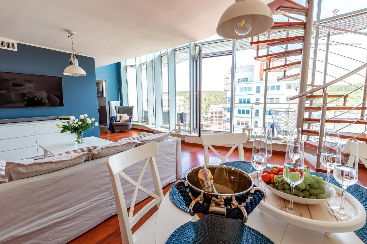 Apartament Your Holidays Promenada Gwiazd 28 *